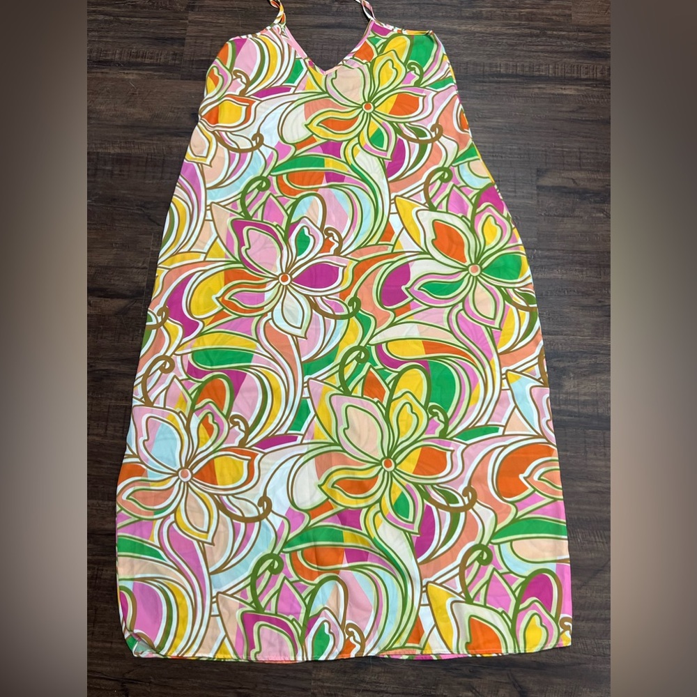 Boutique dress never worn loose fit boho style